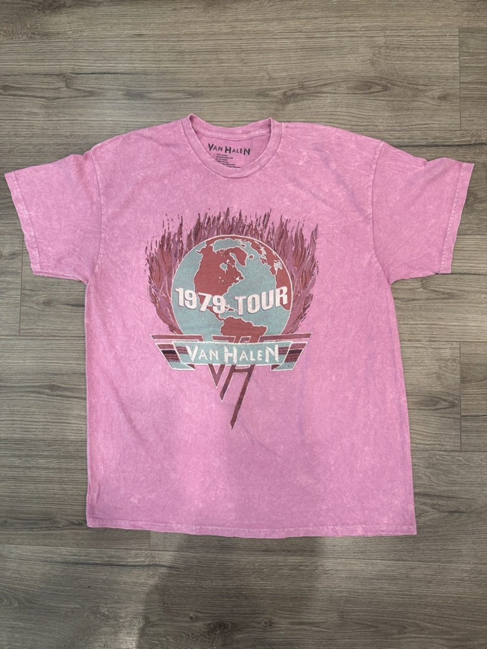 Pink Distressed Wash Van Halen 1979 World Tour Band Tee Men’s Size Extra Large